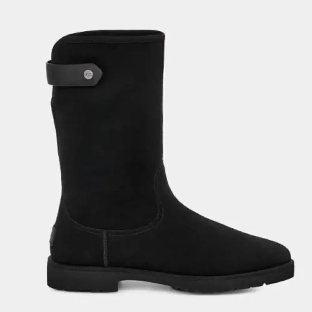 UGG Romely cuffable boots